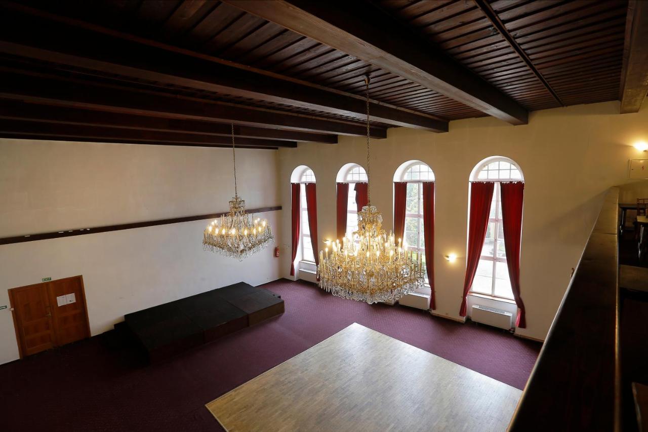 Hotel Magnolia Roudnice nad Labem Exterior photo