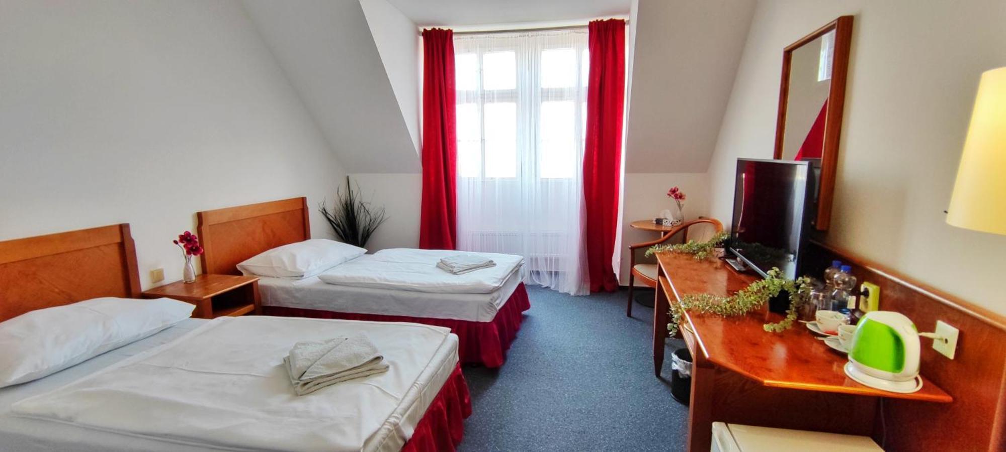 Hotel Magnolia Roudnice nad Labem Exterior photo