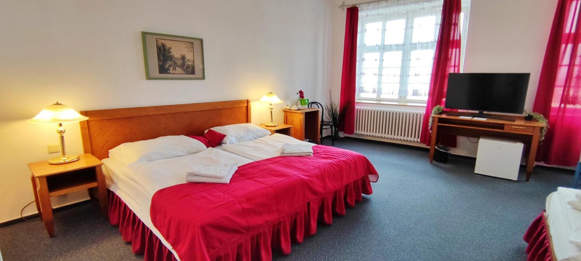 Hotel Magnolia Roudnice nad Labem Exterior photo