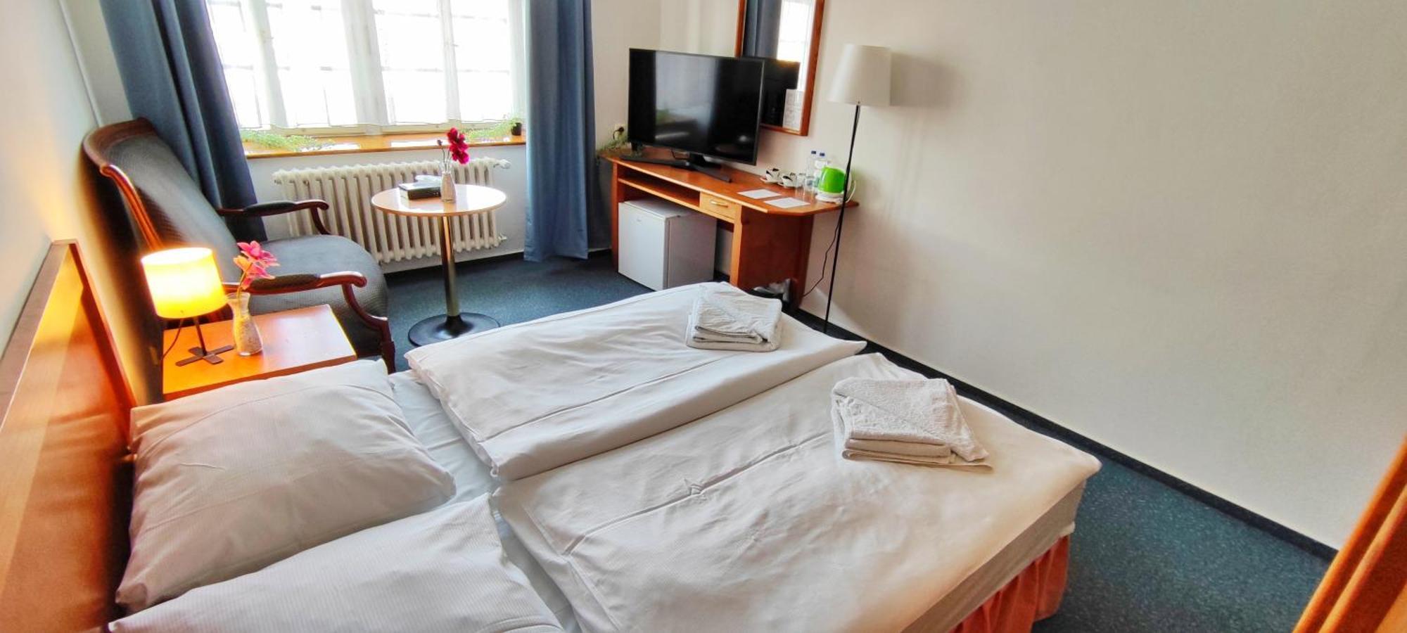 Hotel Magnolia Roudnice nad Labem Exterior photo