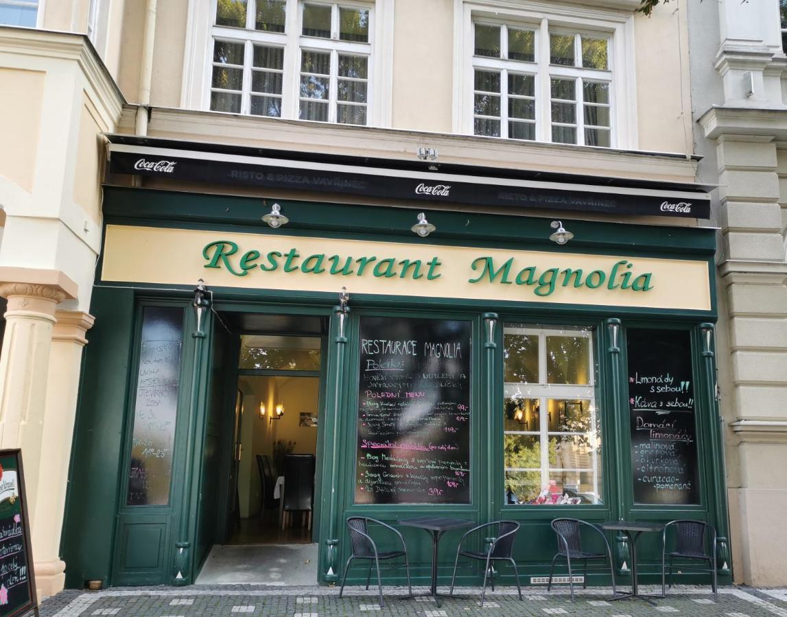 Hotel Magnolia Roudnice nad Labem Exterior photo